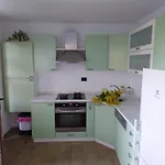 شقة Roko Opacac Veli Iz,otok Iz Veli Iž
