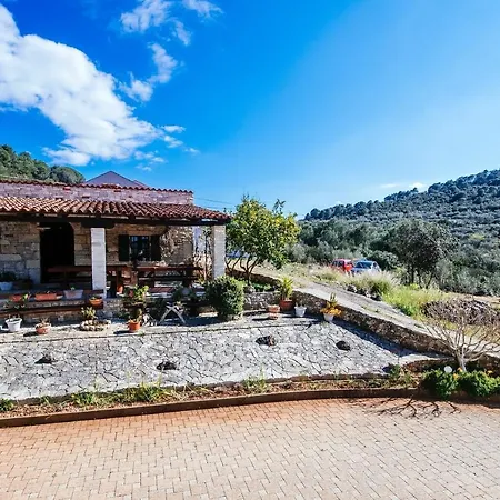 Roko Opacac Veli Iz,otok Iz *