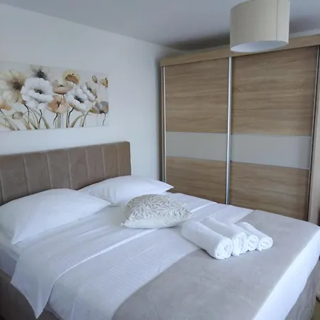 Roko Opacac Veli Iz,otok Iz Appartement