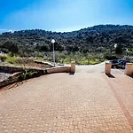 Apartment Roko Opacac Veli Iz,otok Iz *