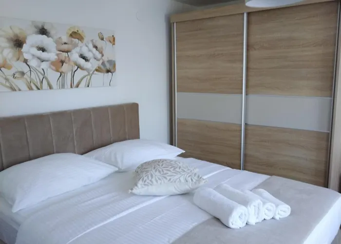 Roko Opacac Veli Iz,otok Iz Апартаменты